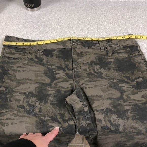 Maurice's Stretch Jeans - Picture 7 of 11